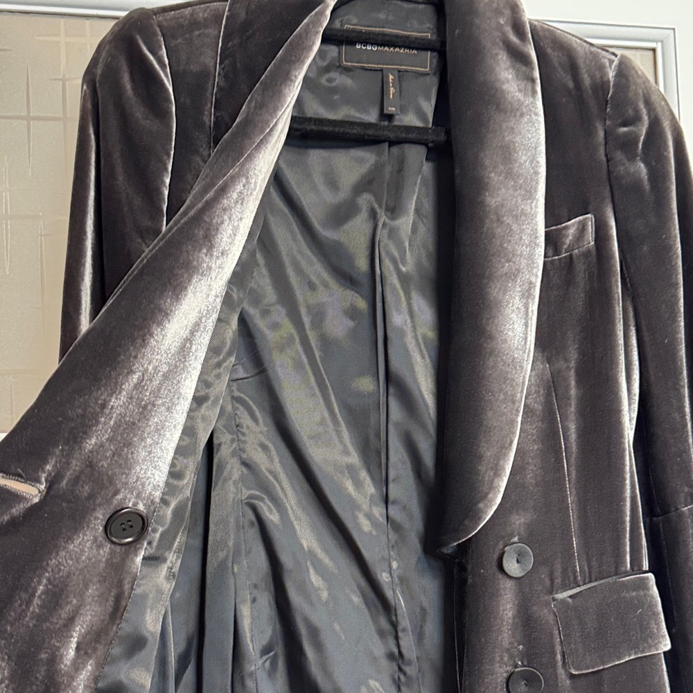 BCBGMaxAzria dark grey Velvet Blazer - Picture 5 of 13